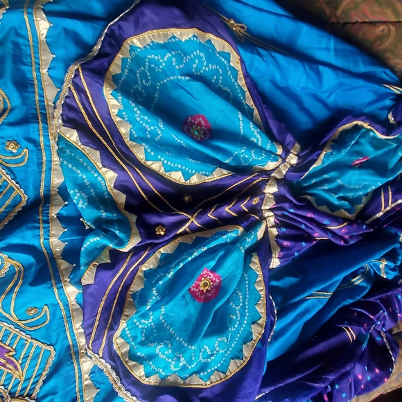 Chaniya choli/Lehenga/ Bandhoni Sari! Saree with ready-made blouse! - Picture 10 of 17